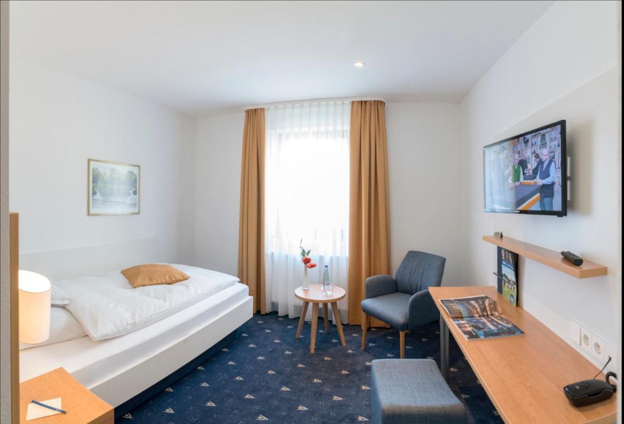 Hotel Adler Post Σβέτζινγκεν Εξωτερικό φωτογραφία