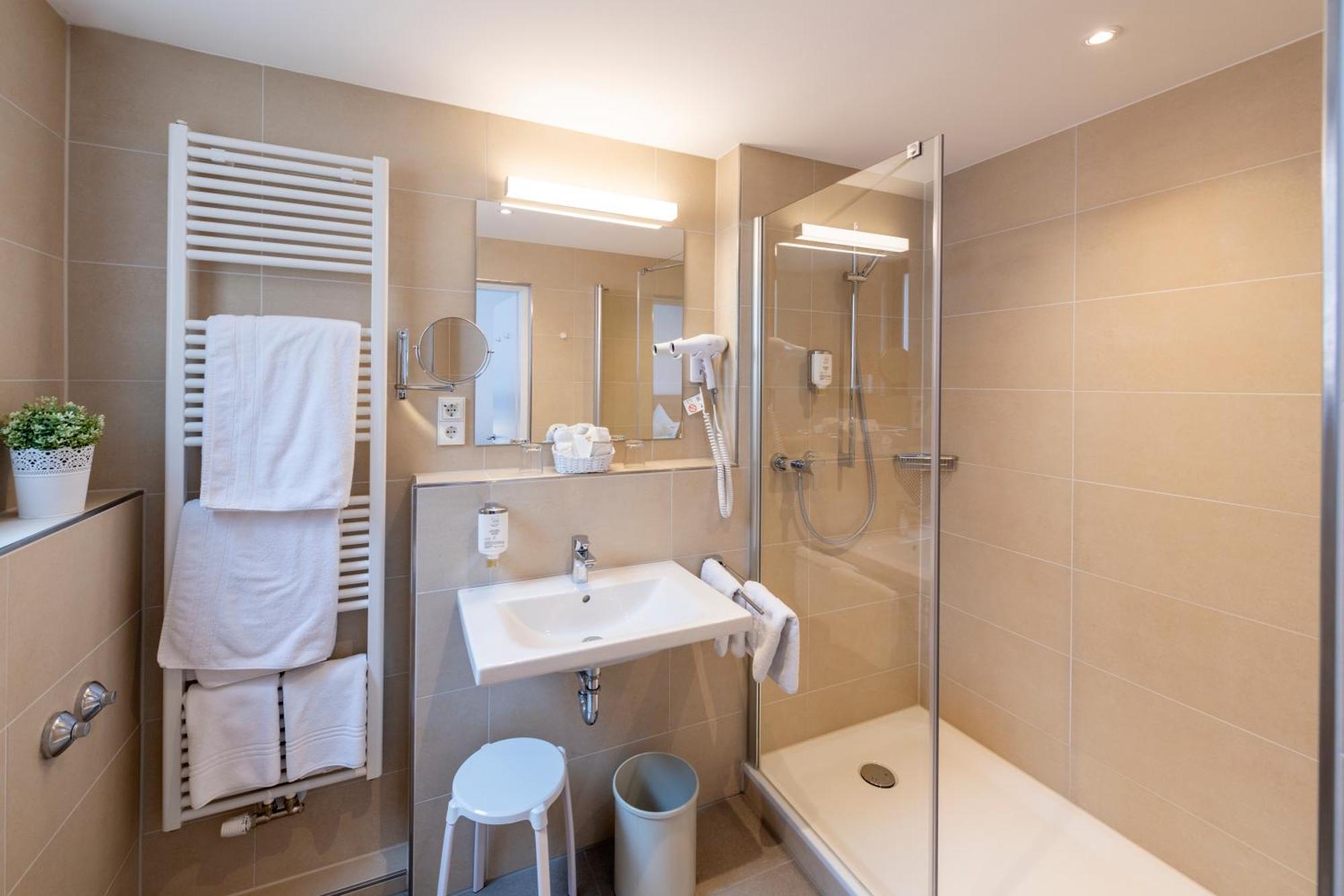 Hotel Adler Post Σβέτζινγκεν Εξωτερικό φωτογραφία