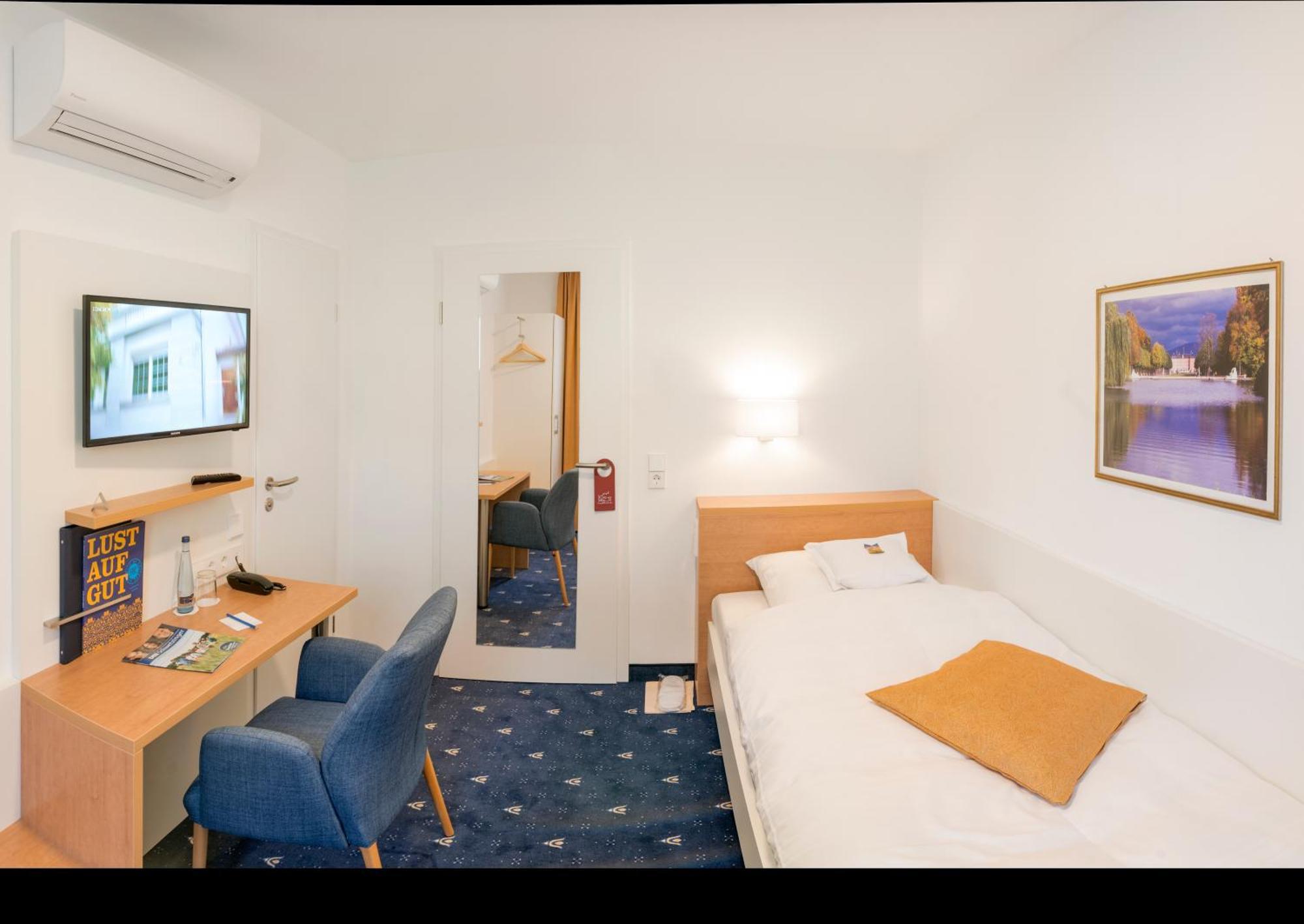 Hotel Adler Post Σβέτζινγκεν Εξωτερικό φωτογραφία